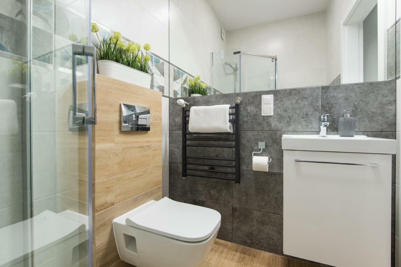 Apartament Za Bramka Centrum พอซนาน ภายนอก รูปภาพ
