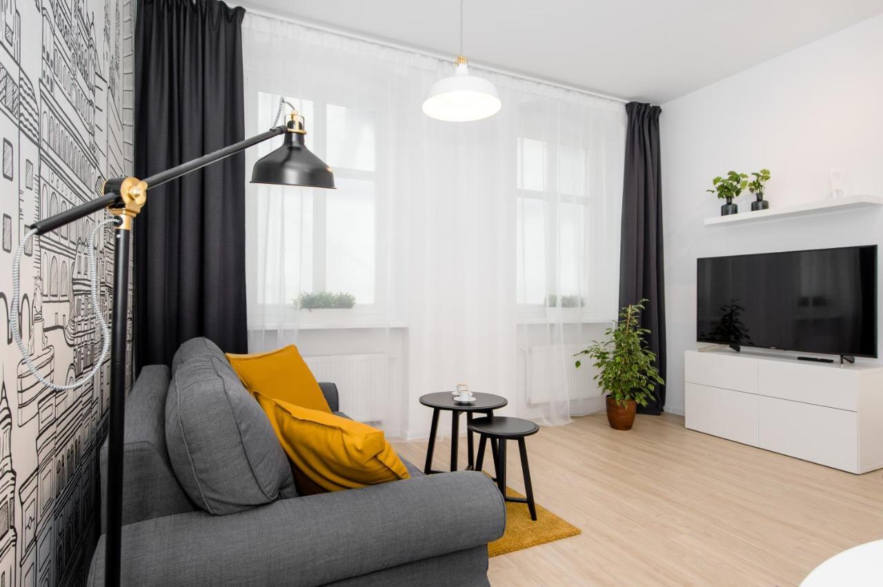 Apartament Za Bramka Centrum พอซนาน ภายนอก รูปภาพ